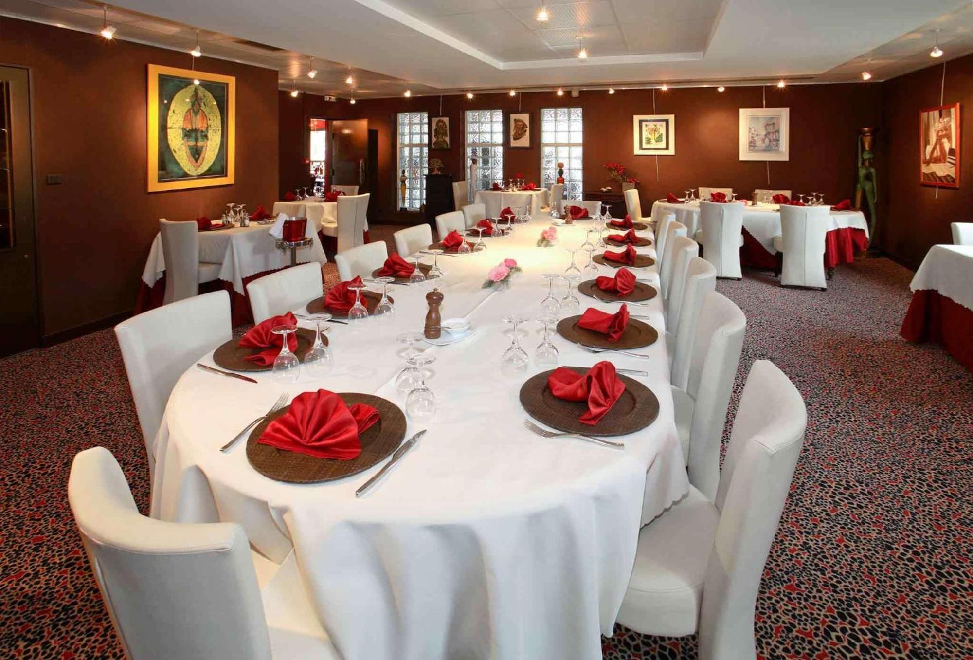 Ibis Styles Segre Hotel Étterem fotó