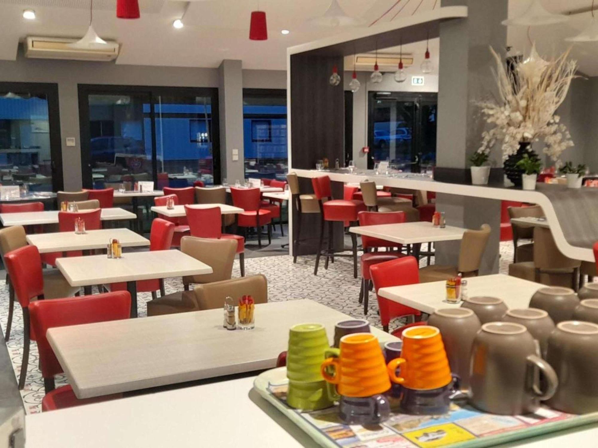 Ibis Styles Segre Hotel Kültér fotó