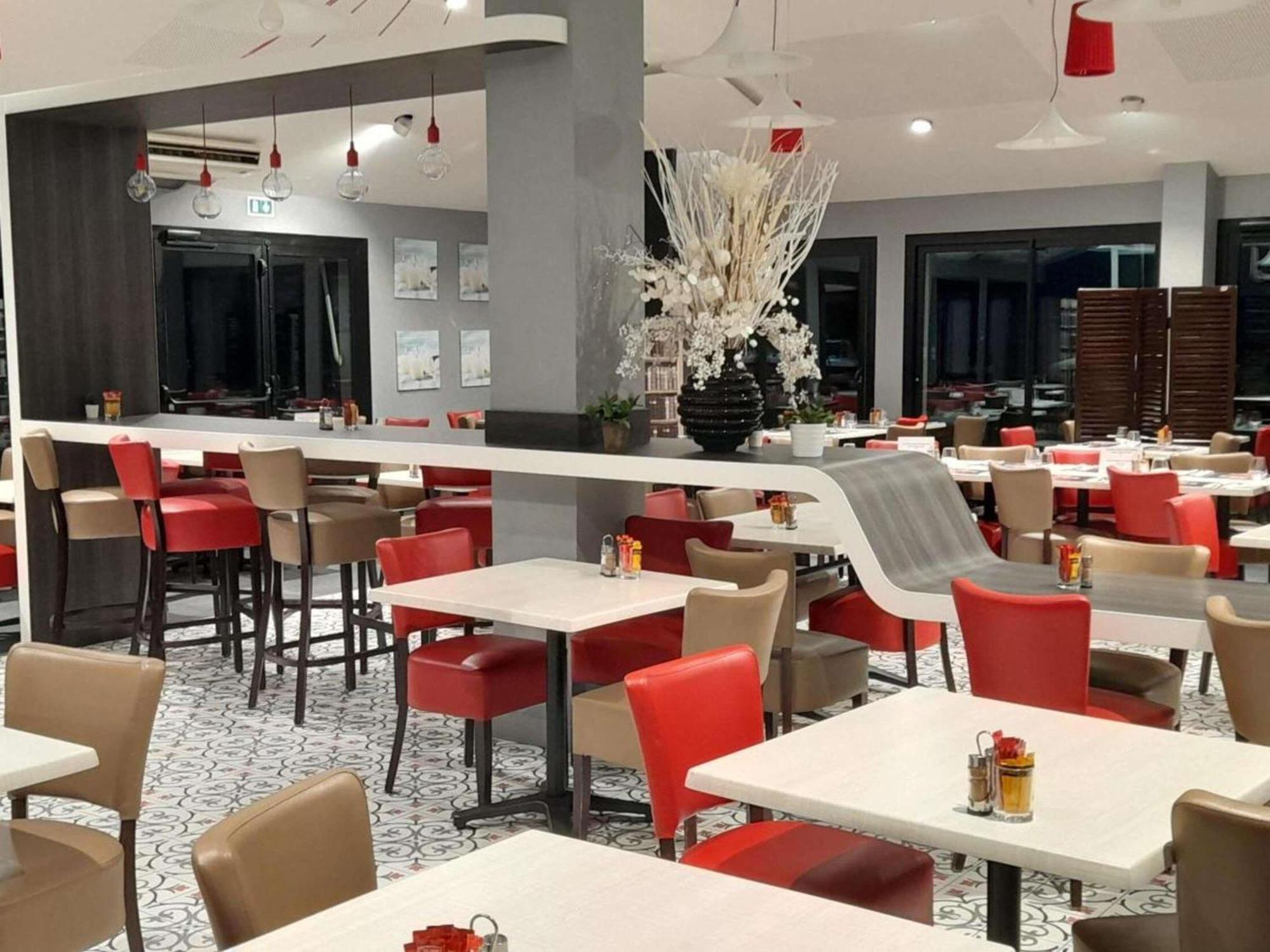 Ibis Styles Segre Hotel Kültér fotó
