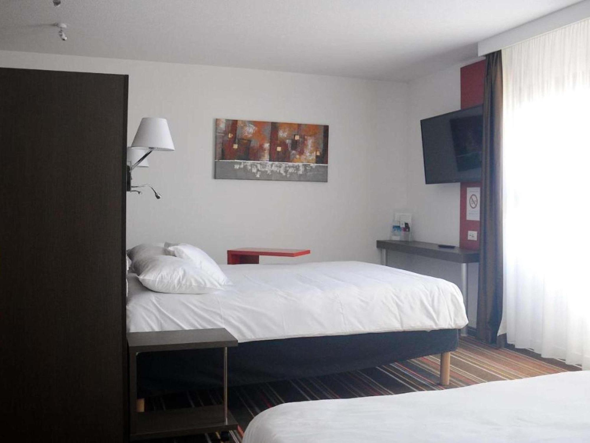 Ibis Styles Segre Hotel Kültér fotó